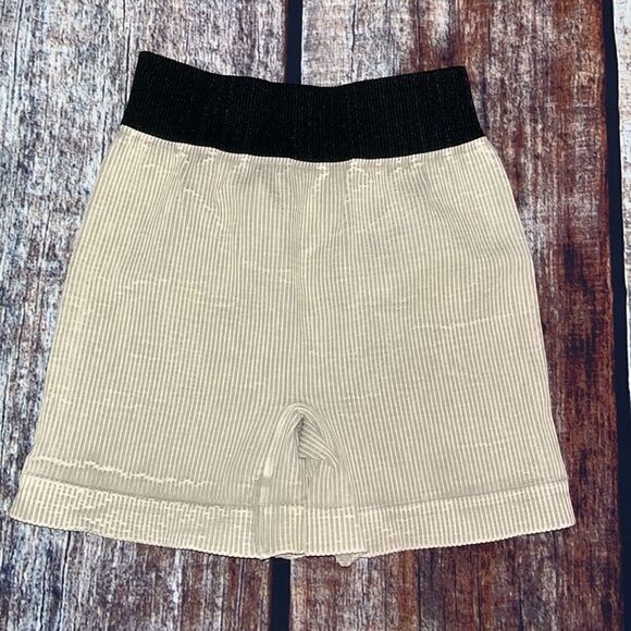 FREE People Movement Tan Prajna Shorts - Picture 2 of 5